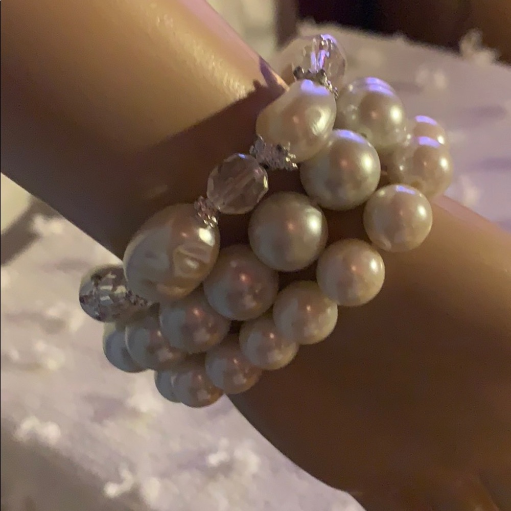 Bracelets - Picture 2 of 2
